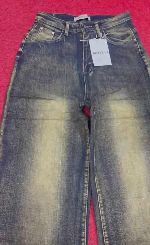 Stock Dirty Jeans