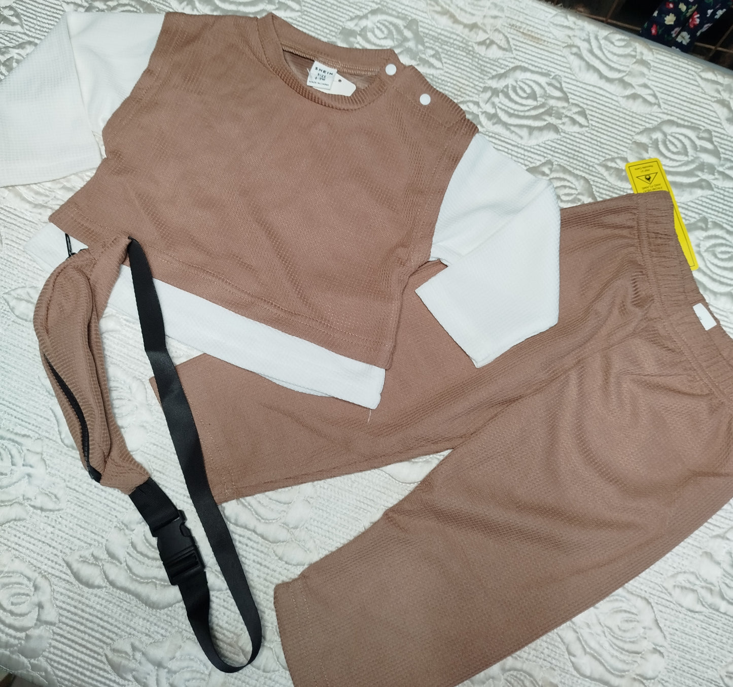 SHEIN Kiddies 2pcs Set